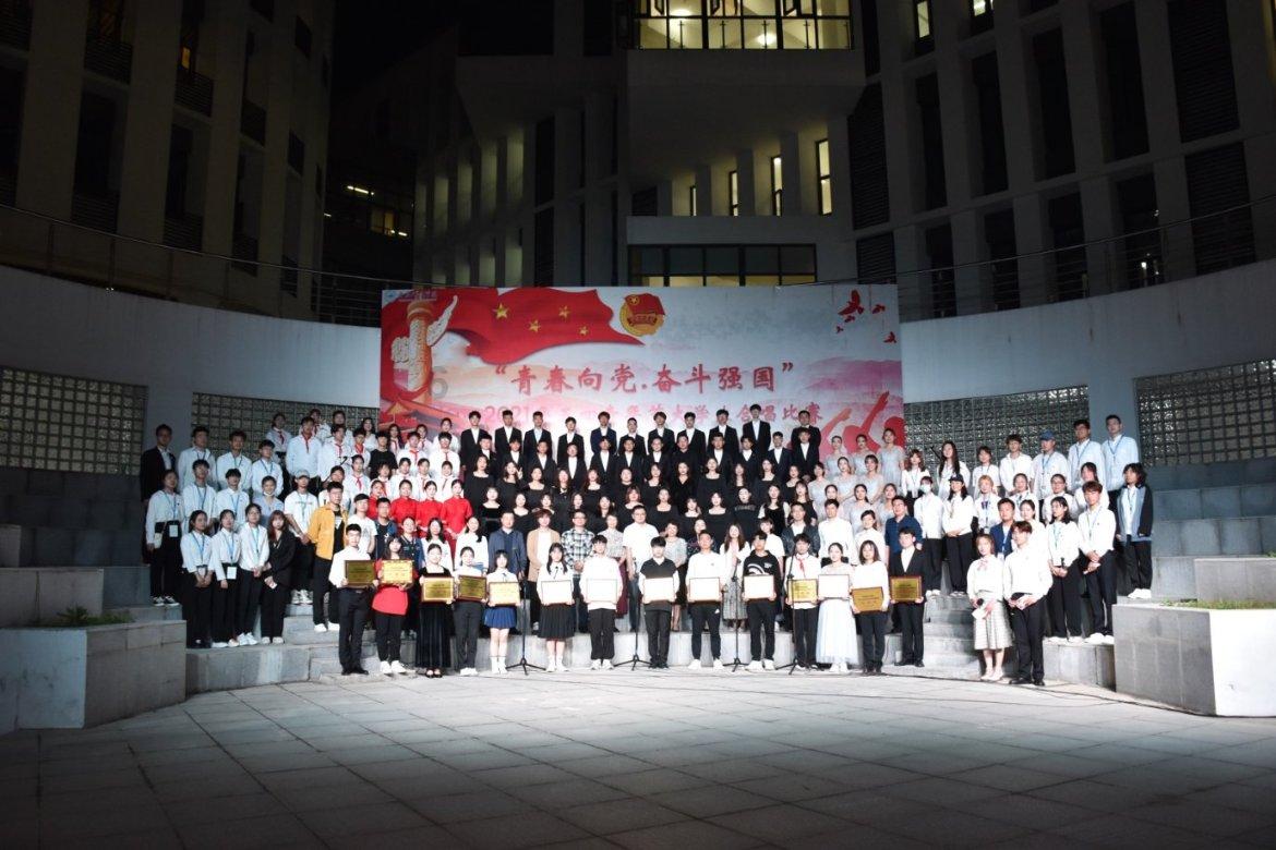 逃离遗弃的建筑3